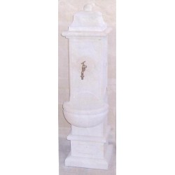 Fontana A Muro In Pietra Leccese